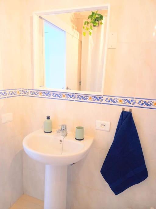 Habitación privada Dorive con baño privado San Andrés Exterior foto