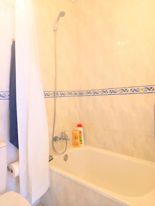 Habitación privada Dorive con baño privado San Andrés Exterior foto